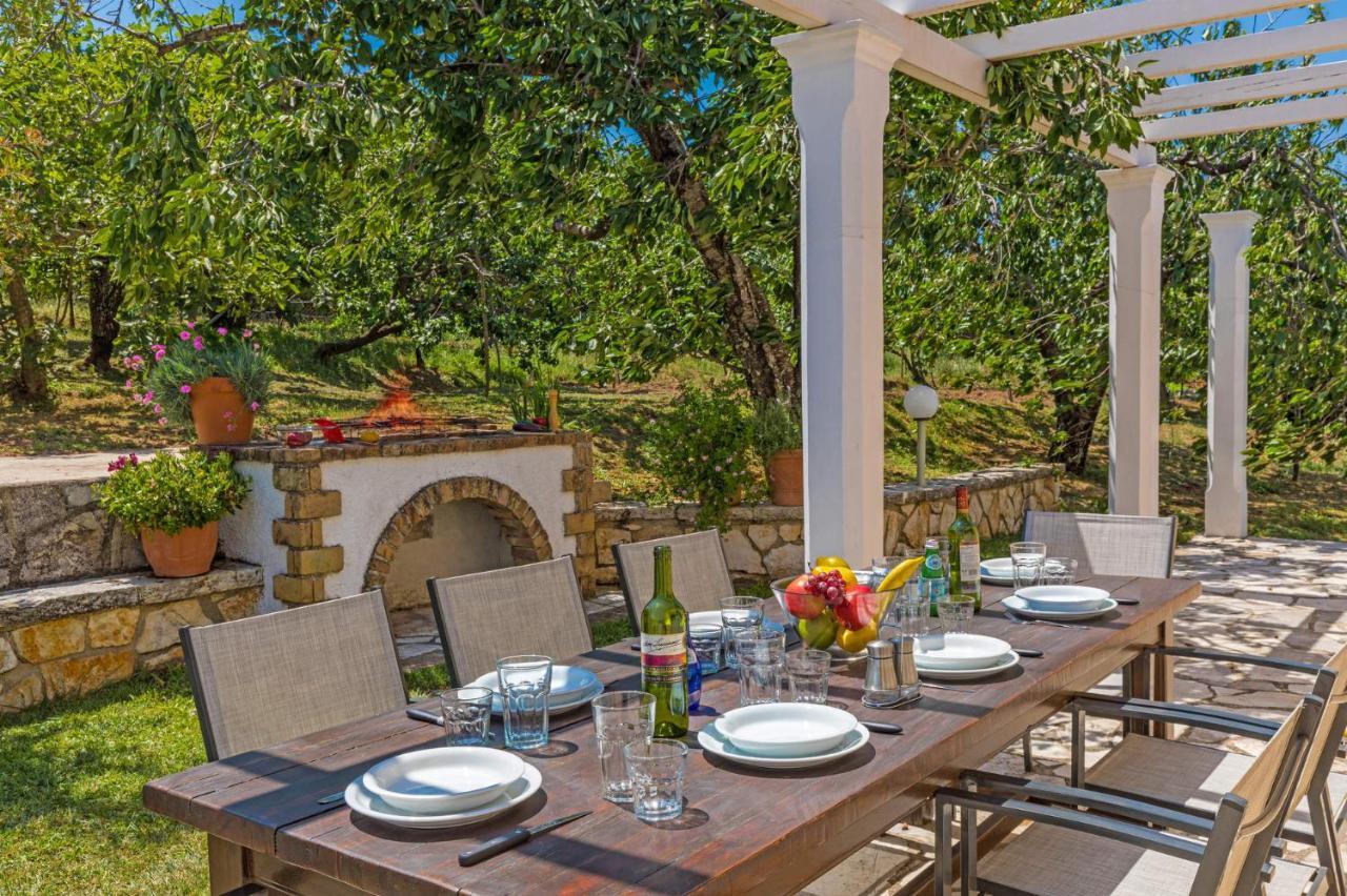 Villa Ftelias By Villa Plus Agios Stefanos  Экстерьер фото